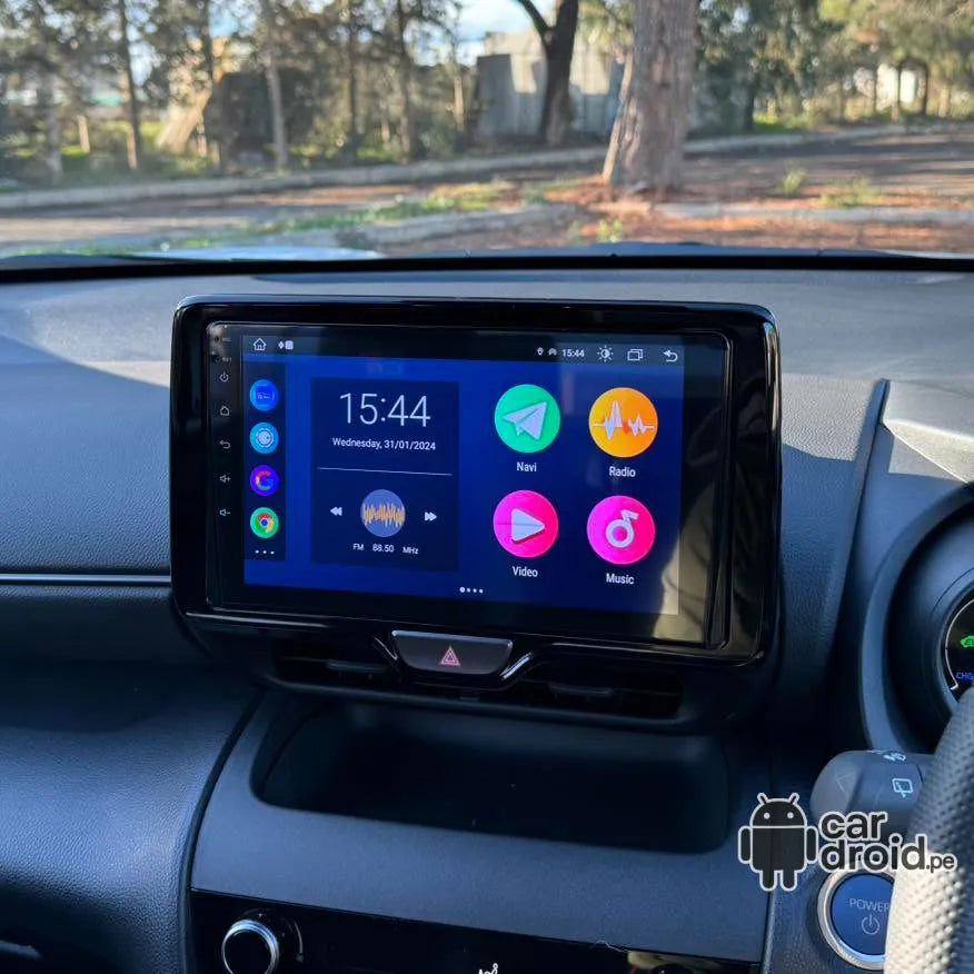 Radio Android Yaris 2023 - 2024 Radio Android Homologada, pantalla táctil, modelo original, instalada