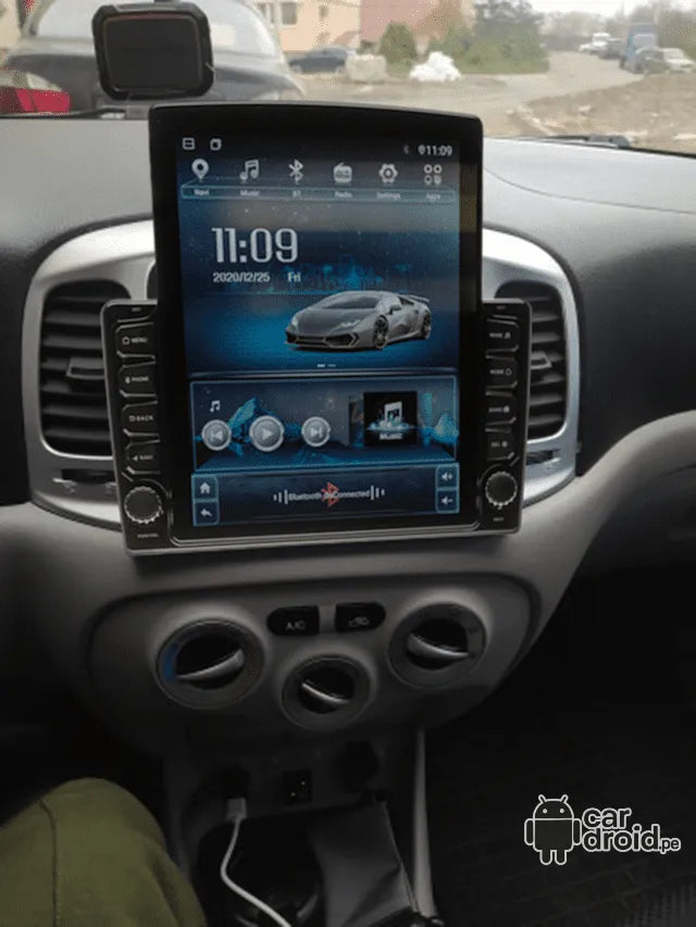 Radio Android Hyundai Accent 2005 - 2011 Radio Android Vertical Homologada, pantalla táctil, modelo original, instalada